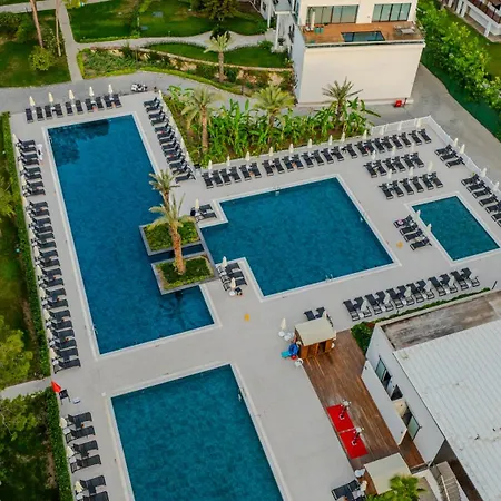 Siu Collection Hotel 5*